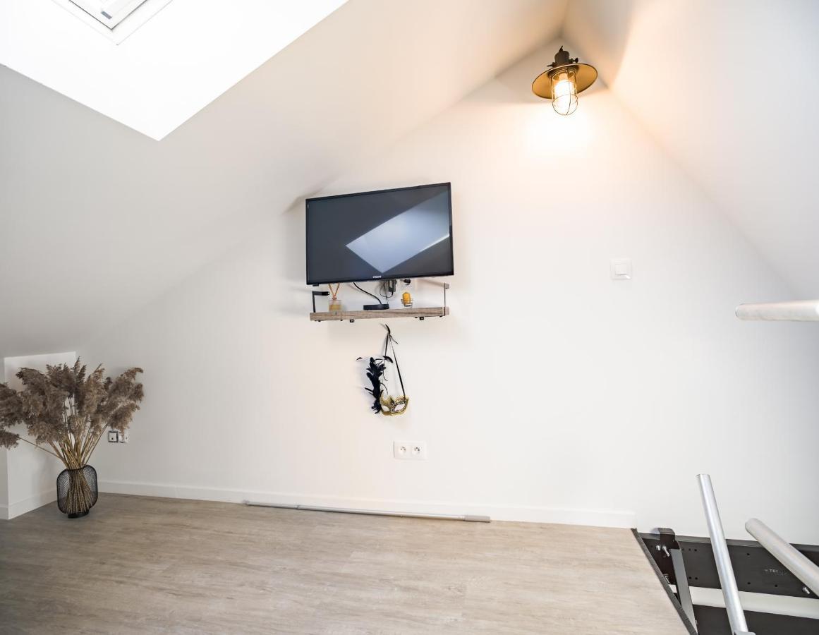 شقة Loft Avec Jardin Et Parking Prive تروي المظهر الخارجي الصورة