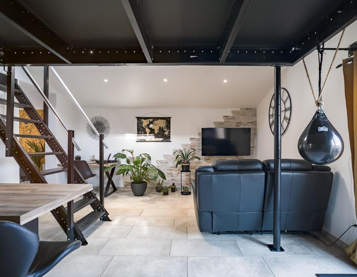 شقة Loft Avec Jardin Et Parking Prive تروي المظهر الخارجي الصورة